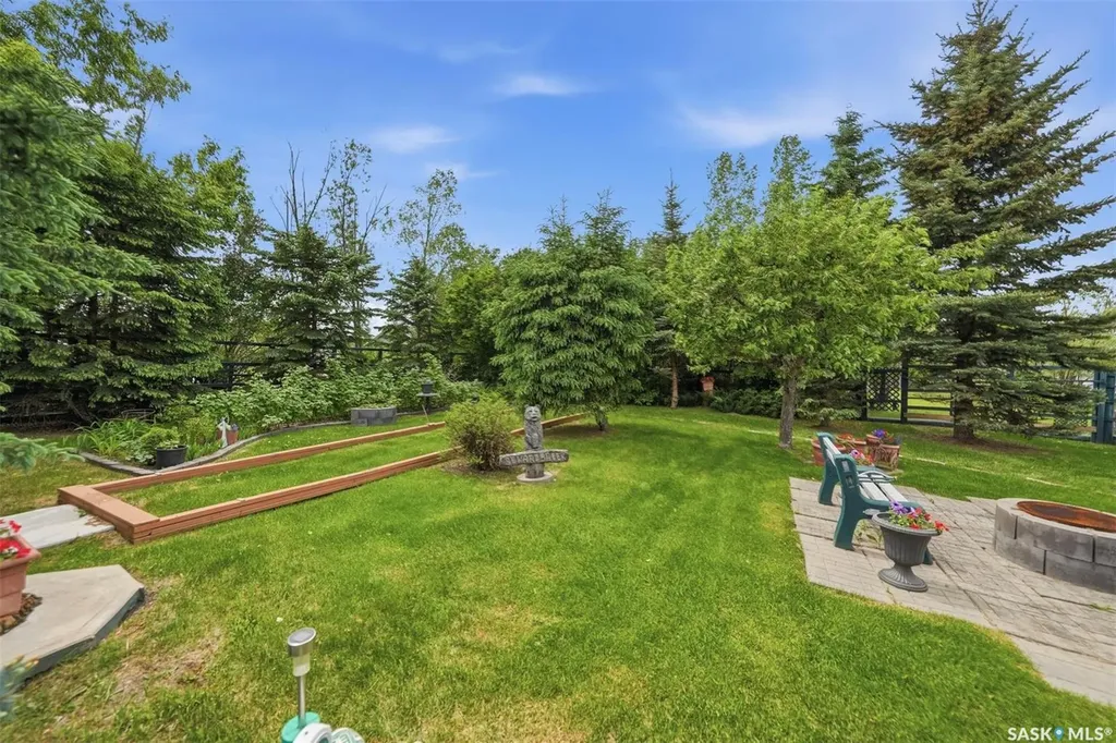 313 Cumming Avenue Manitou Beach SK S0K 4T1