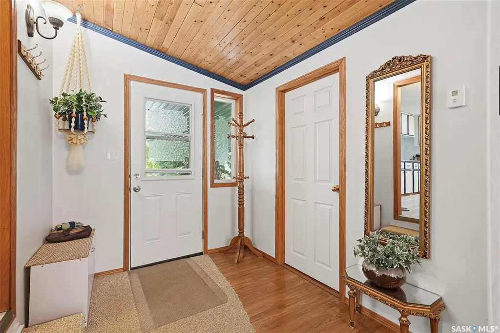 313 Cumming Avenue Manitou Beach SK S0K 4T1