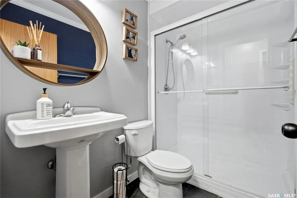 110 Laubach Crescent Regina SK S4S 6M3