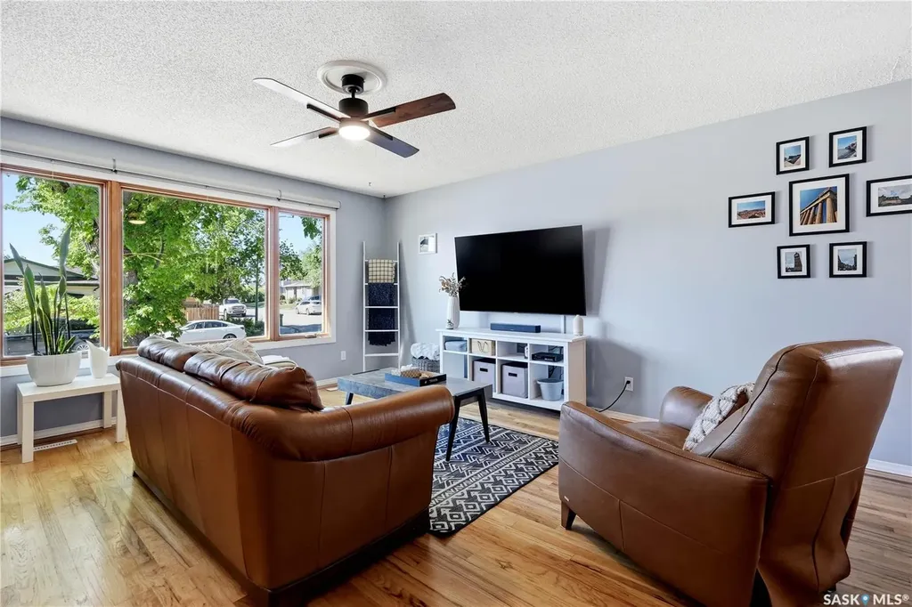 110 Laubach Crescent Regina SK S4S 6M3