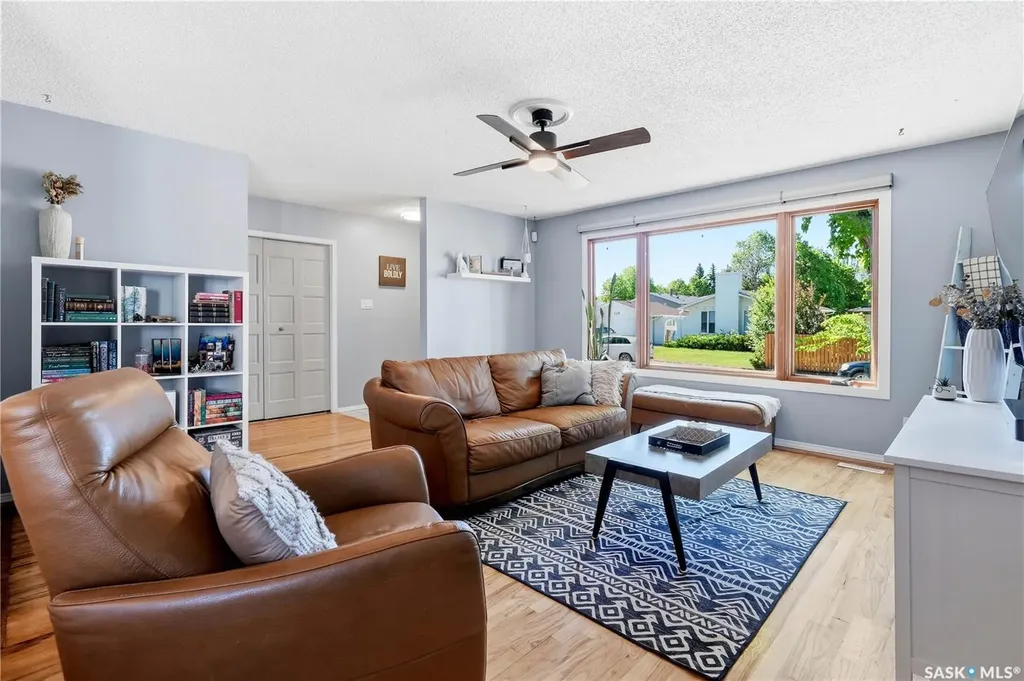 110 Laubach Crescent Regina SK S4S 6M3