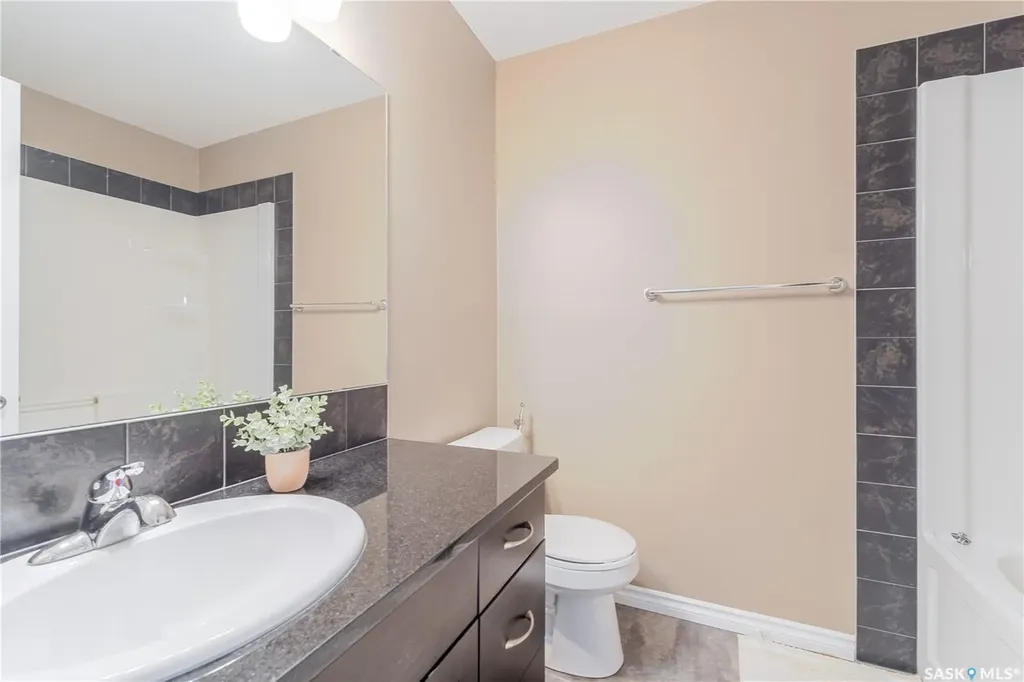 940 Bradley Street Moose Jaw SK S6H 3M4