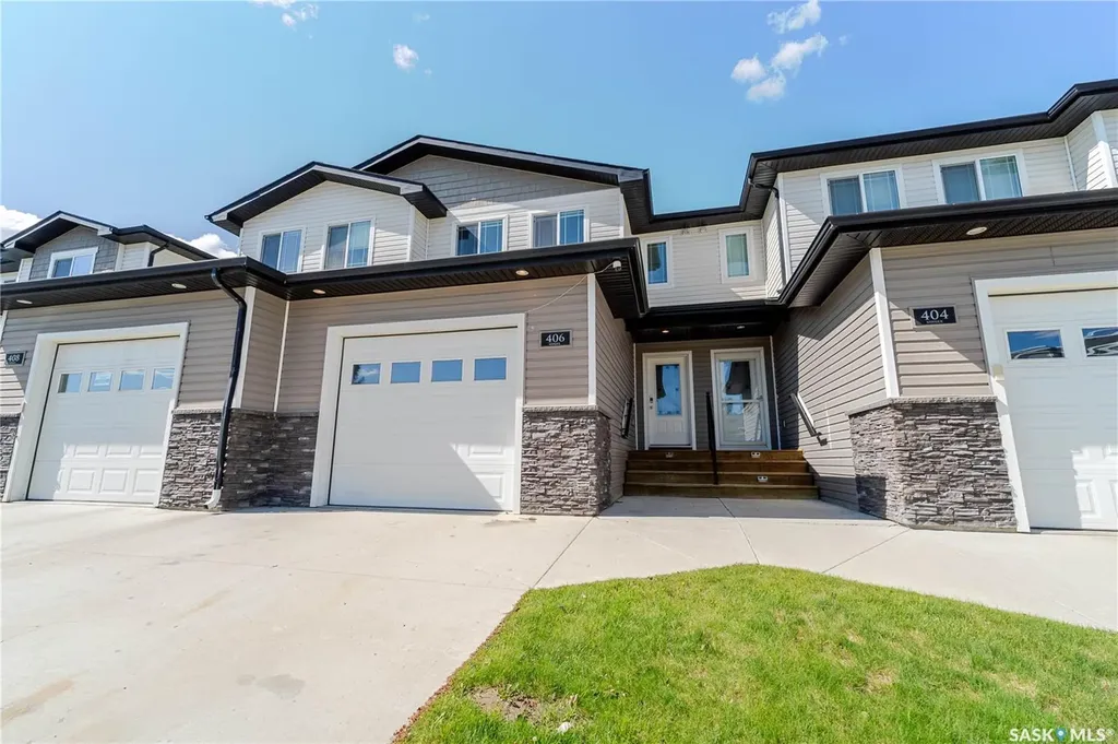 940 Bradley Street Moose Jaw SK S6H 3M4