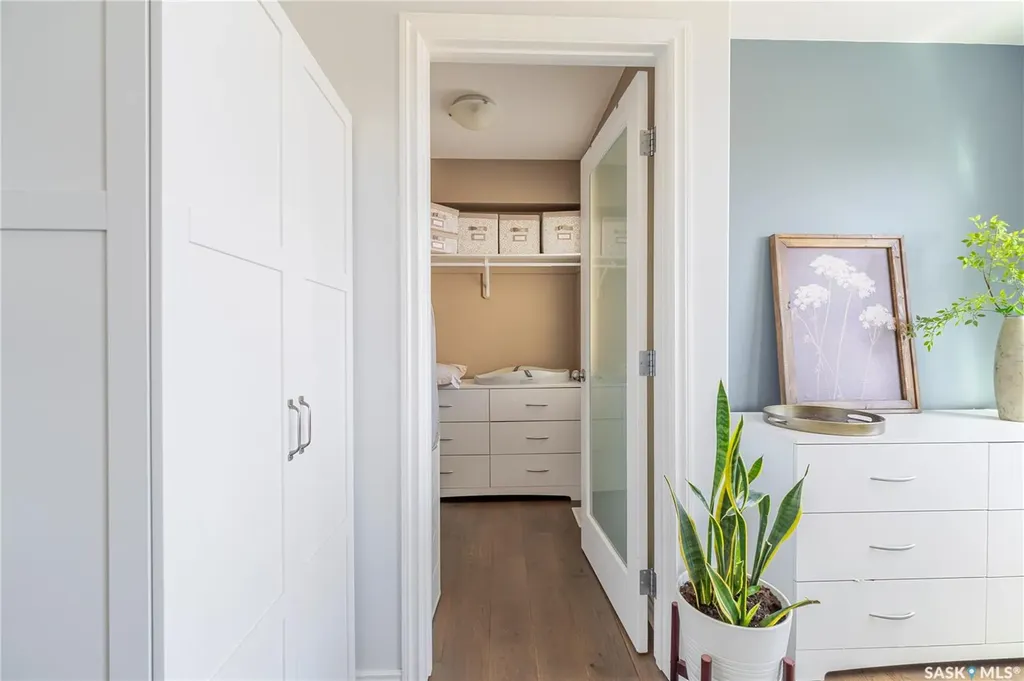 940 Bradley Street Moose Jaw SK S6H 3M4