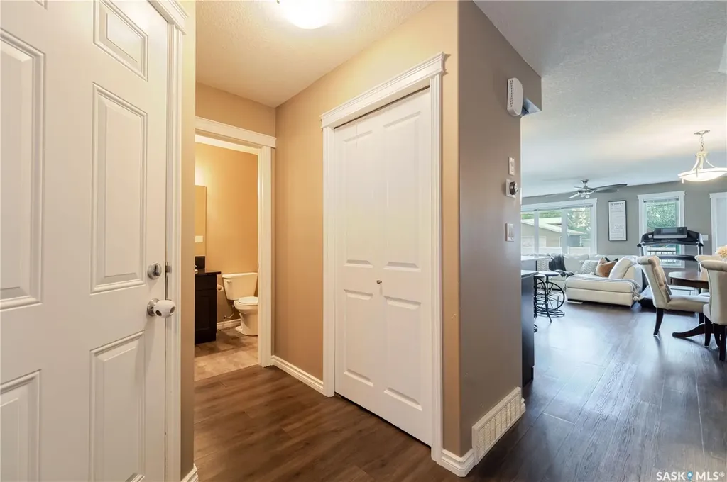940 Bradley Street Moose Jaw SK S6H 3M4