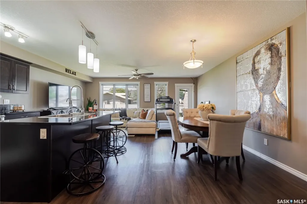 940 Bradley Street Moose Jaw SK S6H 3M4