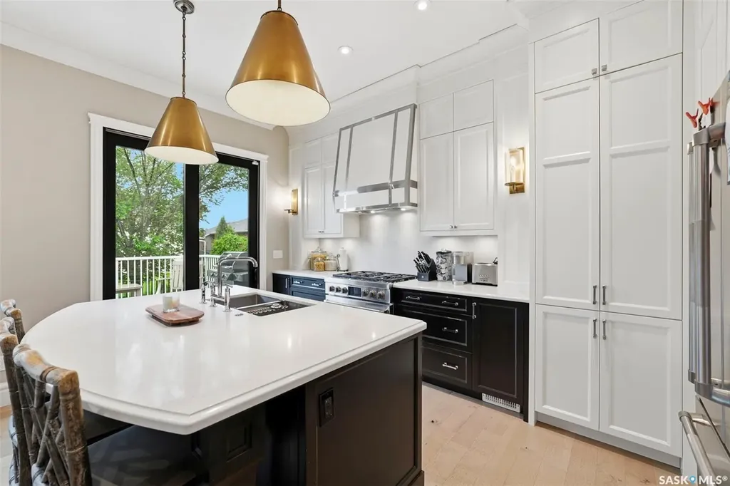 59 Briarvale Crescent Saskatoon SK S7V 0B2