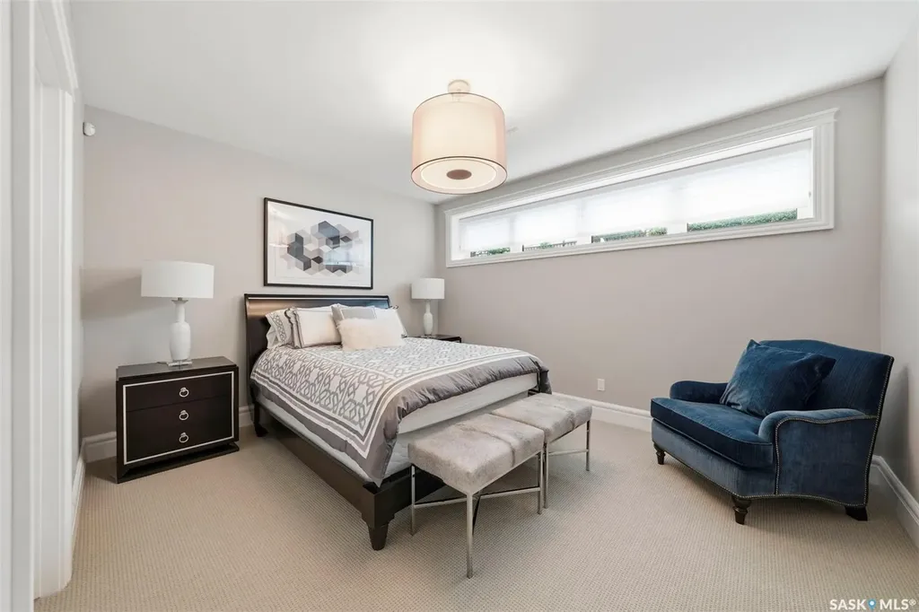 59 Briarvale Crescent Saskatoon SK S7V 0B2