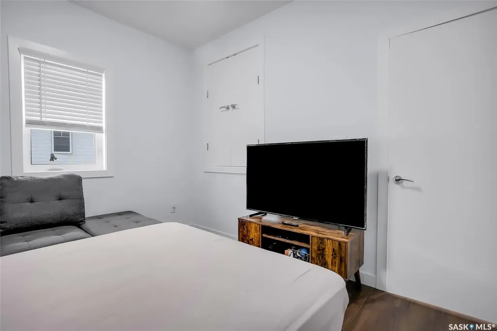 715 Bentley Manor Saskatoon SK S7L 6P2