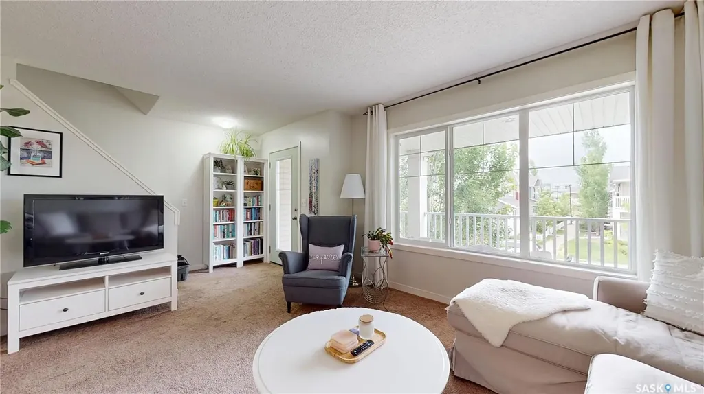 4533 Delhaye Way Regina SK S4W 0M2
