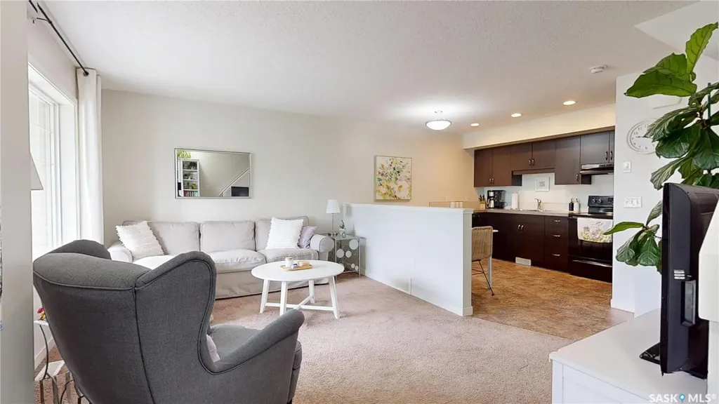 4533 Delhaye Way Regina SK S4W 0M2