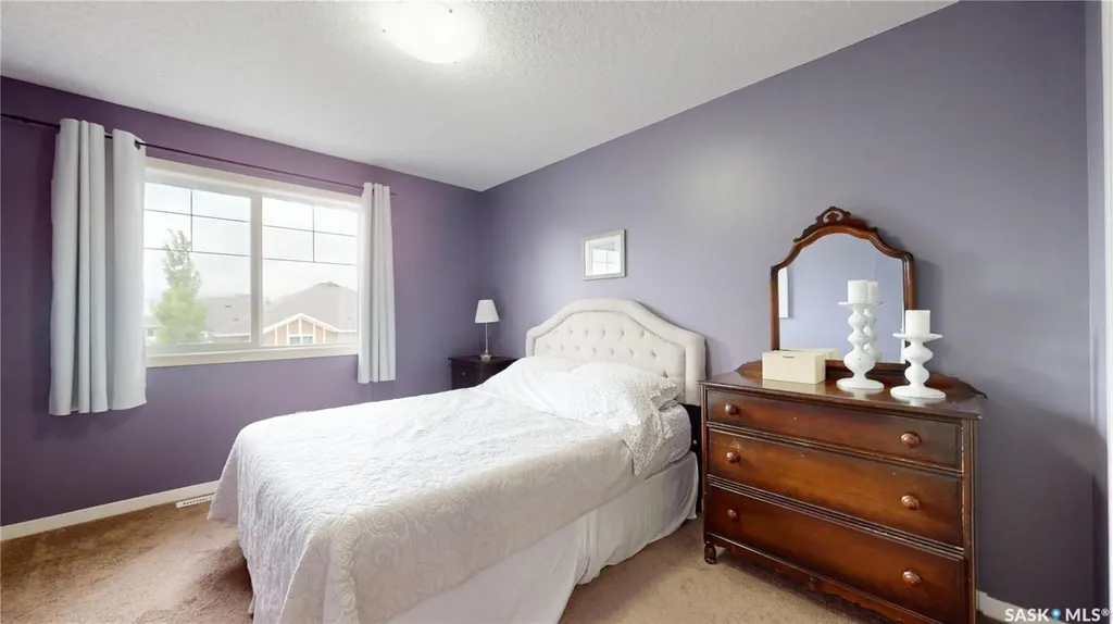 4533 Delhaye Way Regina SK S4W 0M2