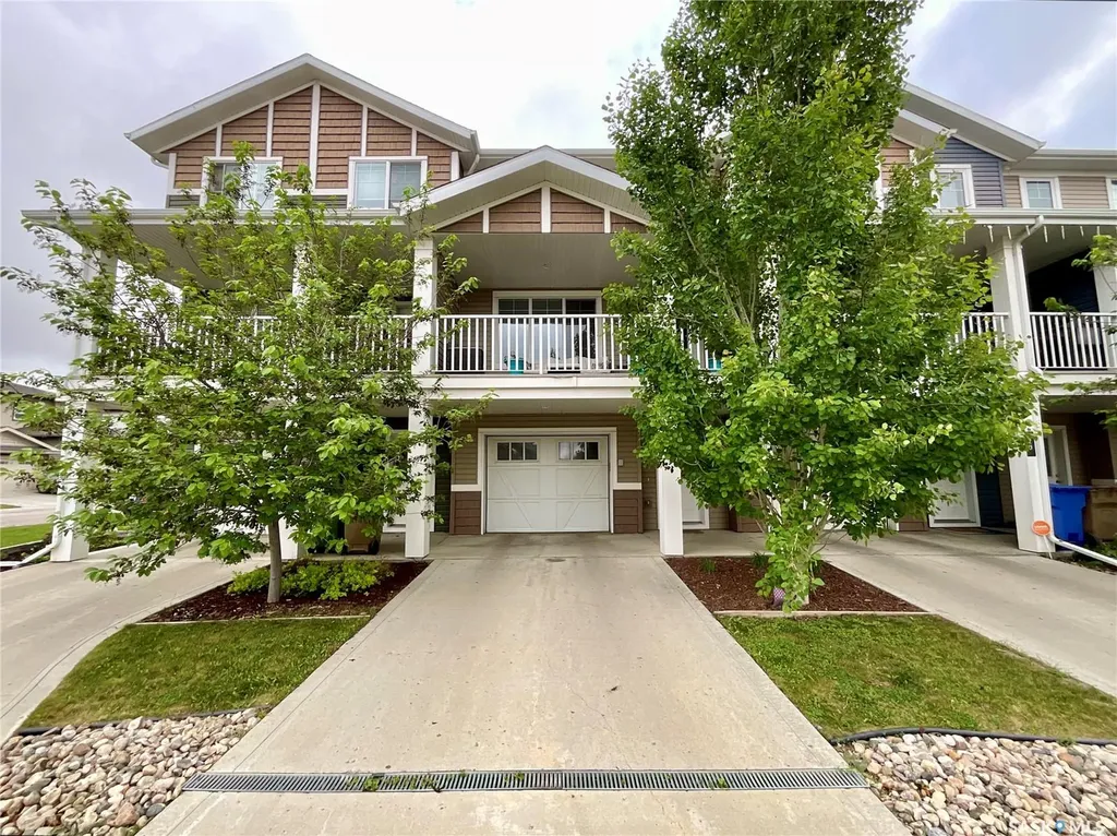 4533 Delhaye Way Regina SK S4W 0M2