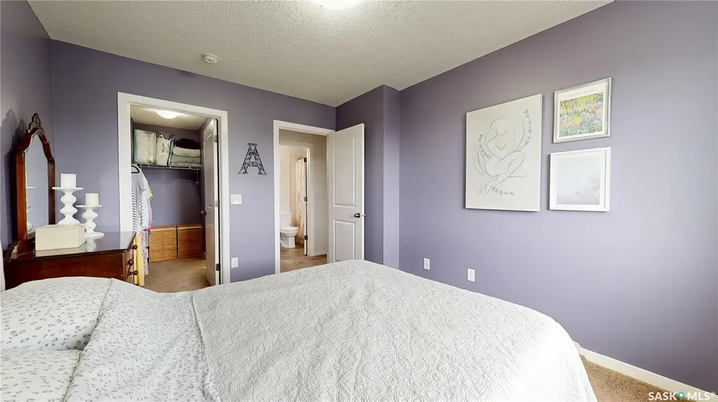 4533 Delhaye Way Regina SK S4W 0M2