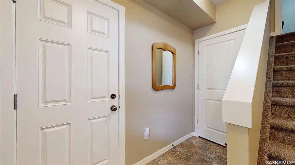 4533 Delhaye Way Regina SK S4W 0M2