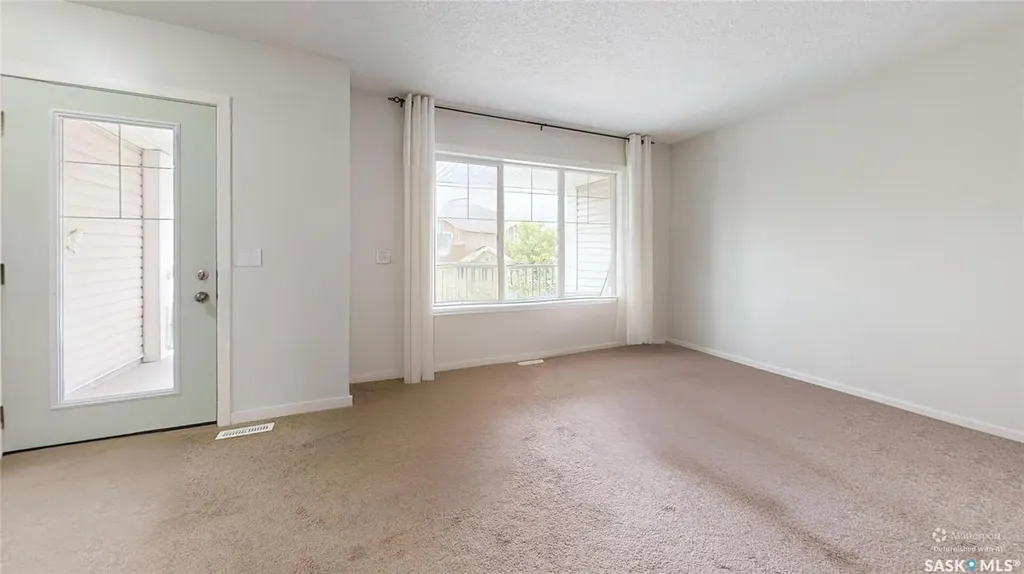 4533 Delhaye Way Regina SK S4W 0M2