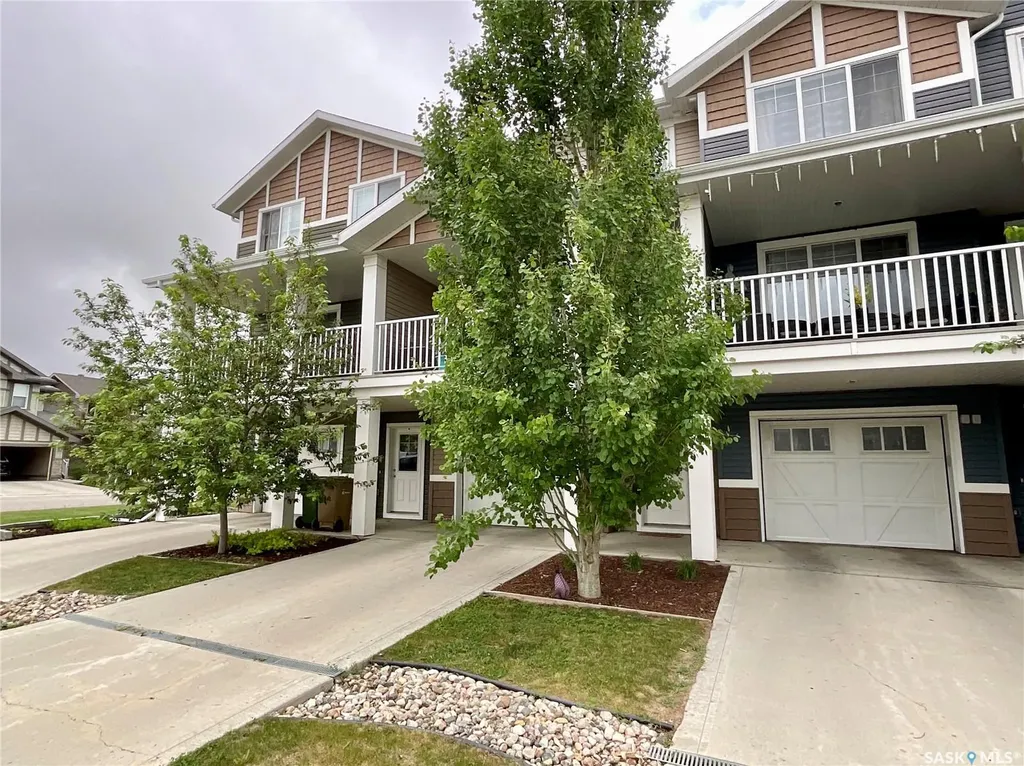 4533 Delhaye Way Regina SK S4W 0M2