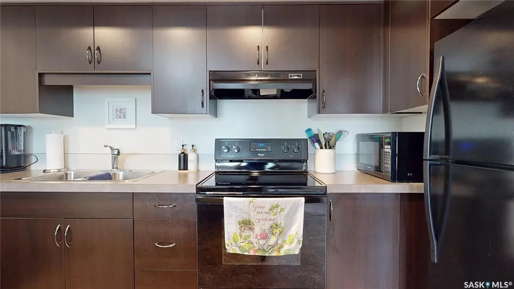 4533 Delhaye Way Regina SK S4W 0M2