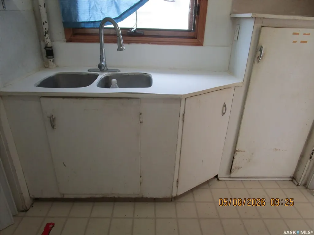 330 2nd Avenue E Assiniboia SK S0H 0B0