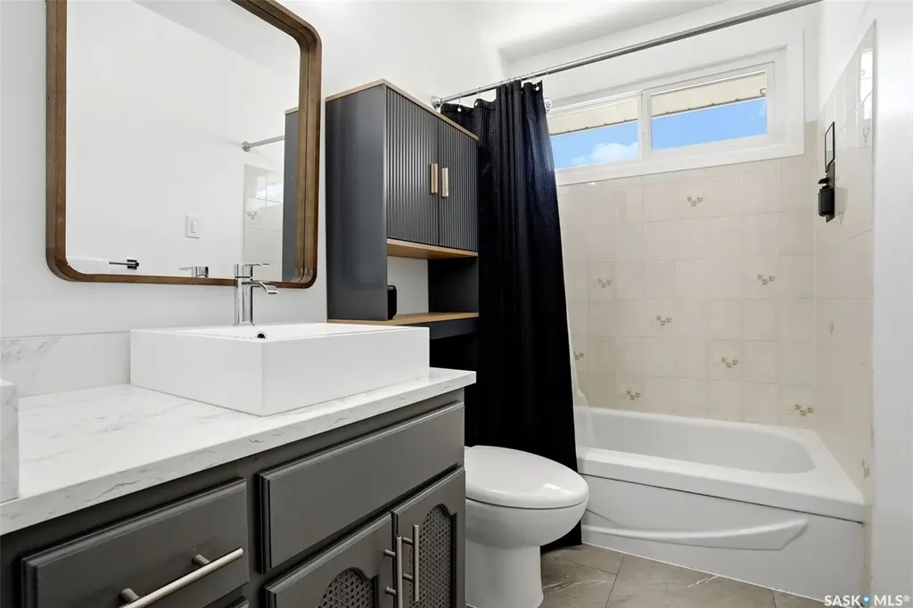 83 Tremaine Avenue Regina SK S4R 6N7