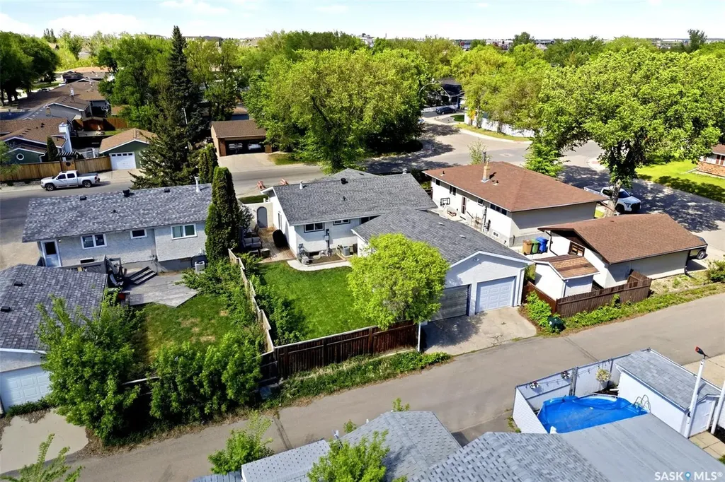 83 Tremaine Avenue Regina SK S4R 6N7