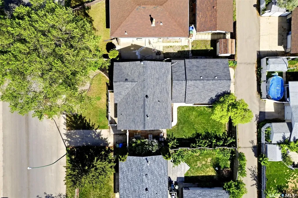 83 Tremaine Avenue Regina SK S4R 6N7