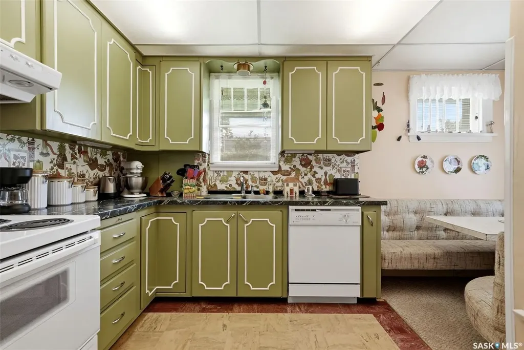 2178 Princess Street Regina SK S4T 3Z6
