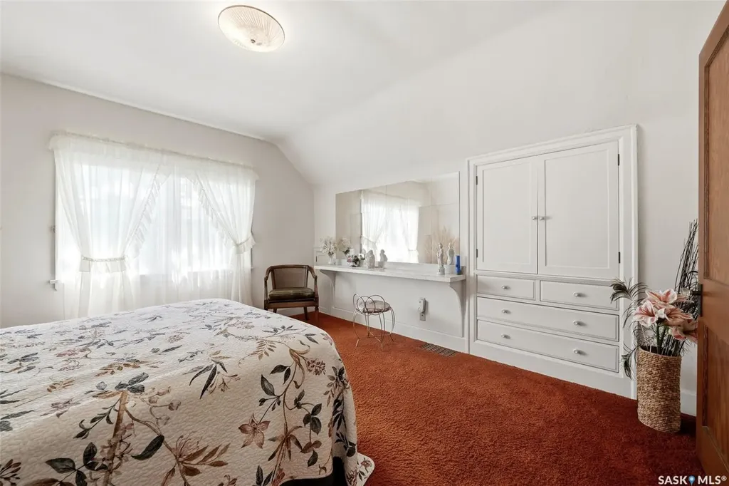 2178 Princess Street Regina SK S4T 3Z6