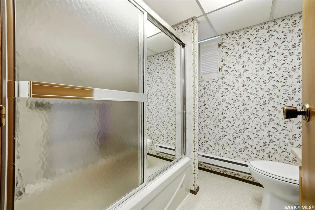2178 Princess Street Regina SK S4T 3Z6