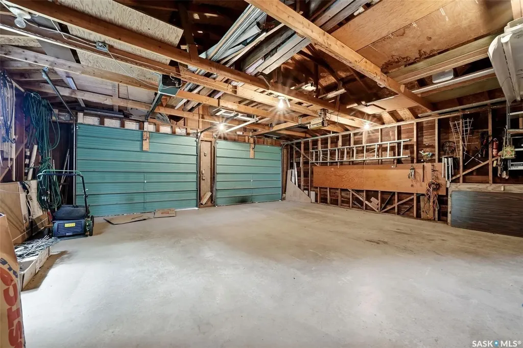 2178 Princess Street Regina SK S4T 3Z6
