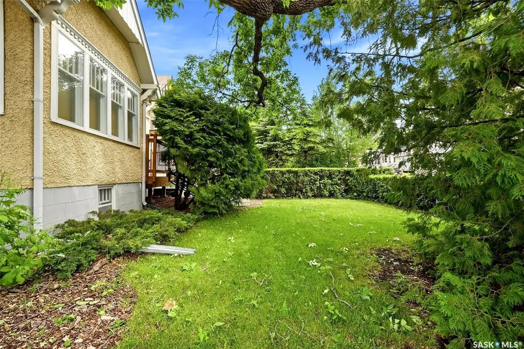 2178 Princess Street Regina SK S4T 3Z6
