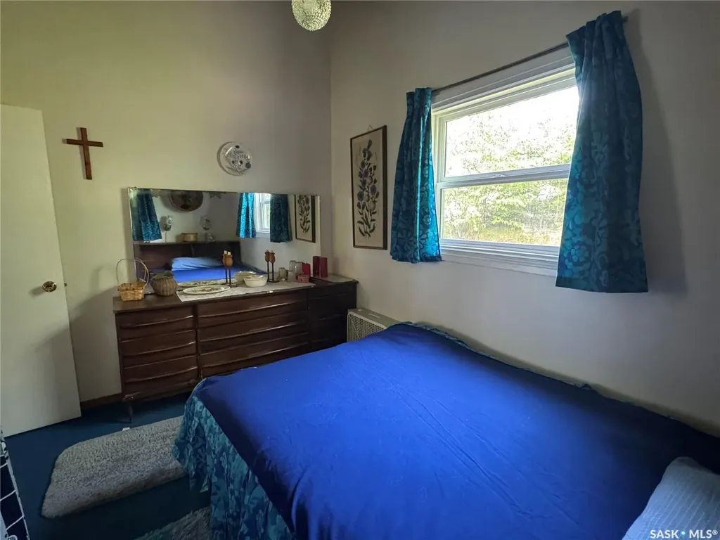803 Willow Street Lac La Ronge Provincial Park SK S0J 1L0