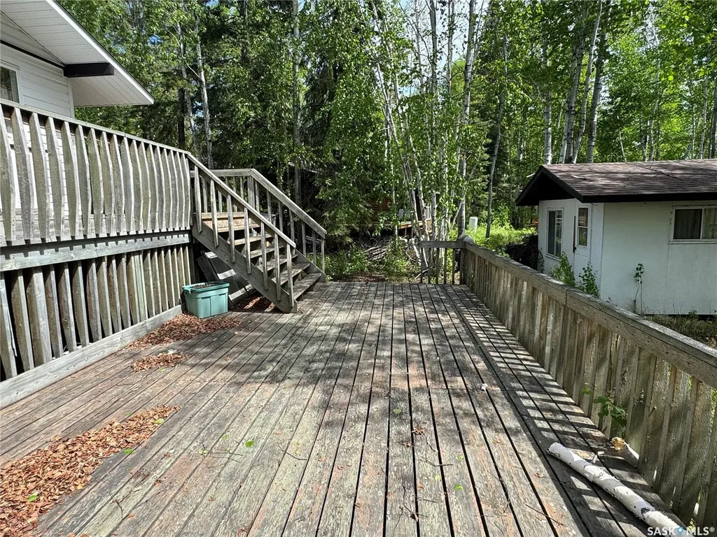 803 Willow Street Lac La Ronge Provincial Park SK S0J 1L0