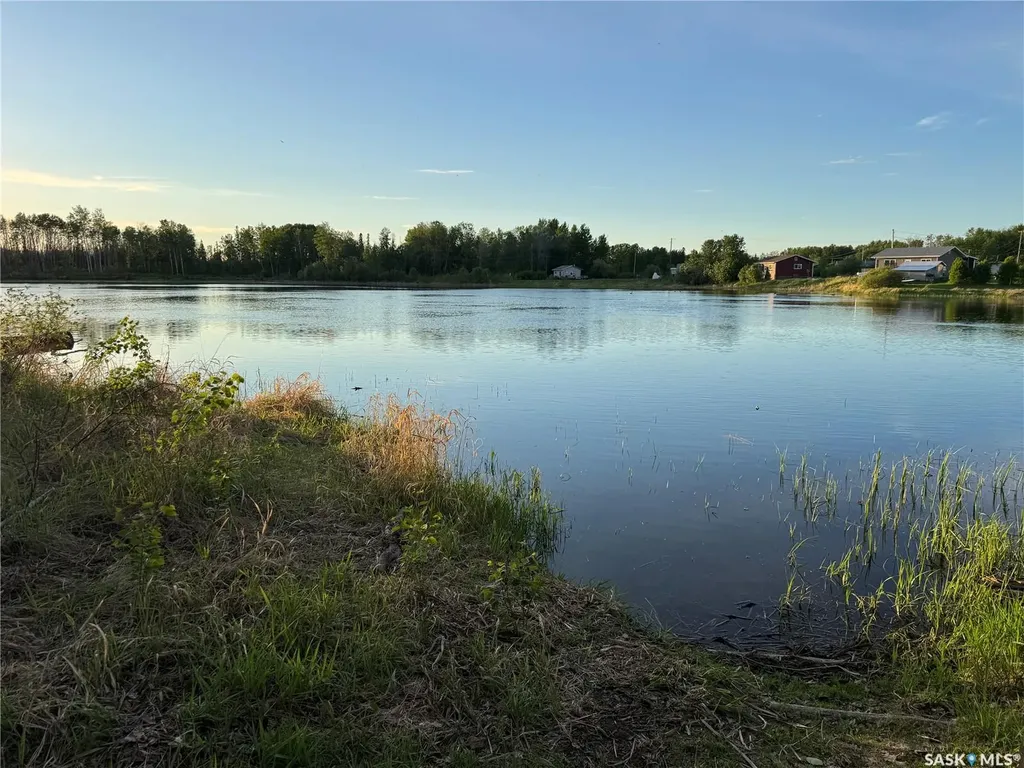 803 Willow Street Lac La Ronge Provincial Park SK S0J 1L0