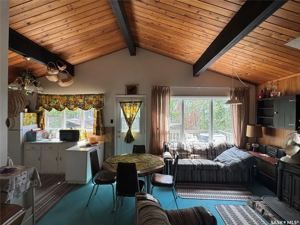 803 Willow Street Lac La Ronge Provincial Park SK S0J 1L0
