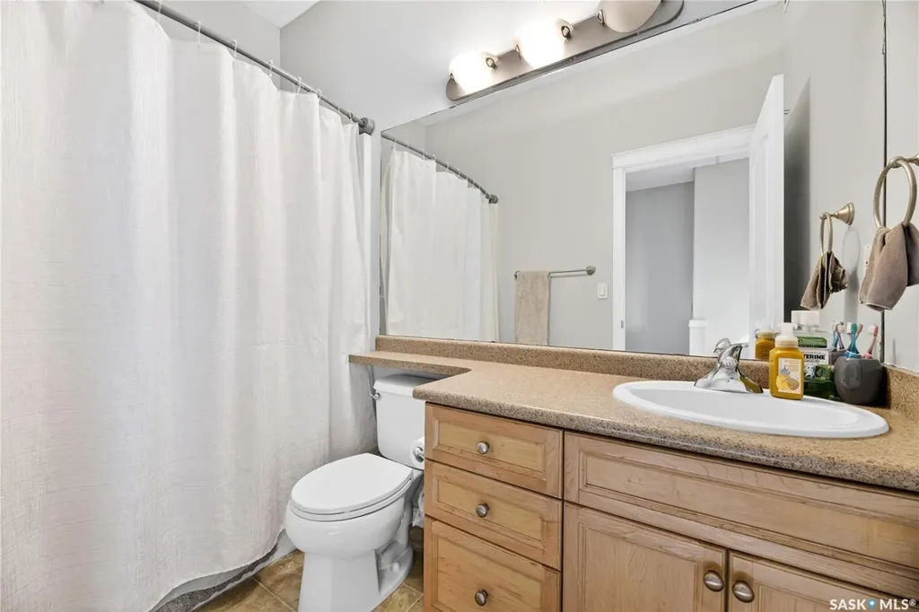 526 Beckett Crescent Saskatoon SK S7N 4X3