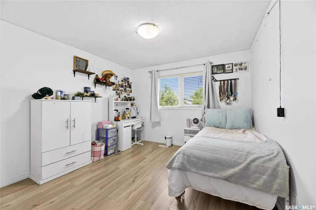 526 Beckett Crescent Saskatoon SK S7N 4X3