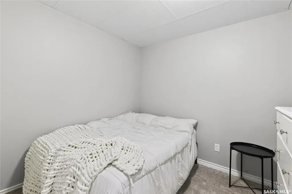 526 Beckett Crescent Saskatoon SK S7N 4X3
