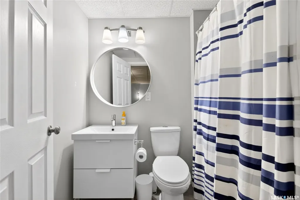 526 Beckett Crescent Saskatoon SK S7N 4X3