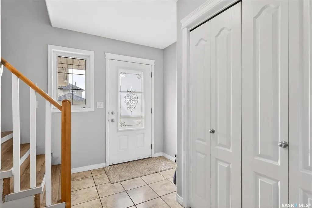 526 Beckett Crescent Saskatoon SK S7N 4X3
