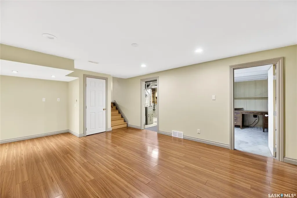 102 Allegretto Crescent Saskatoon SK S7K 6R5
