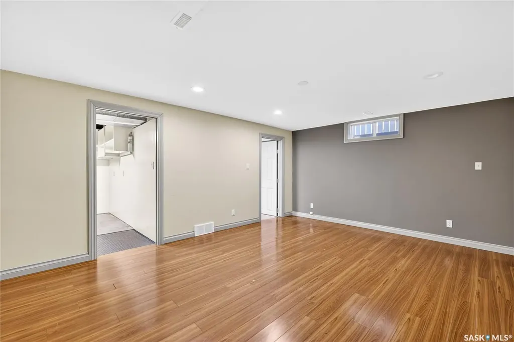 102 Allegretto Crescent Saskatoon SK S7K 6R5