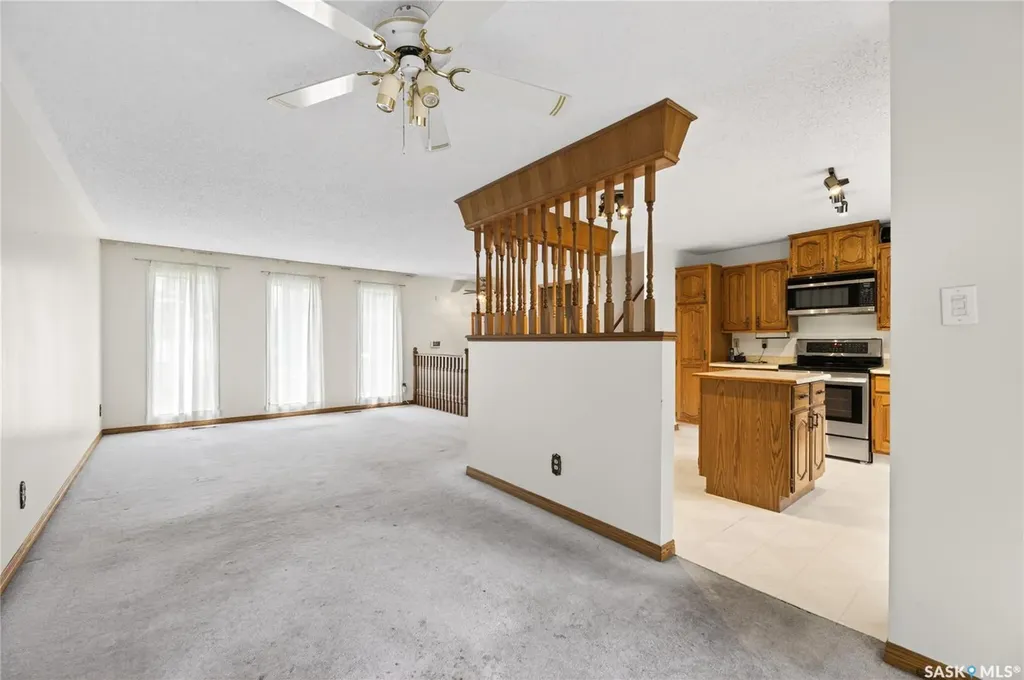 102 Allegretto Crescent Saskatoon SK S7K 6R5