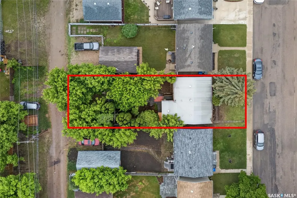 107 Grant Street Saskatoon SK S7N 2A2