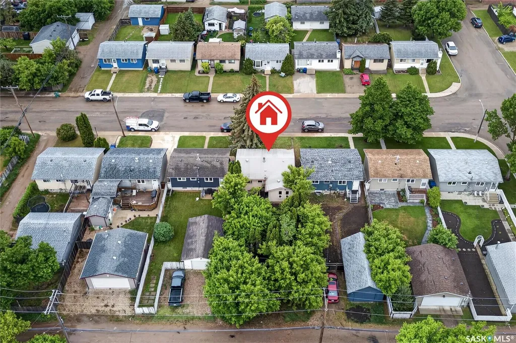 107 Grant Street Saskatoon SK S7N 2A2