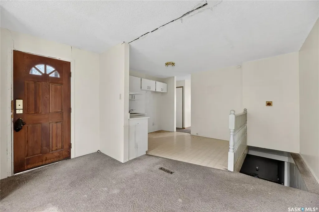 107 Grant Street Saskatoon SK S7N 2A2