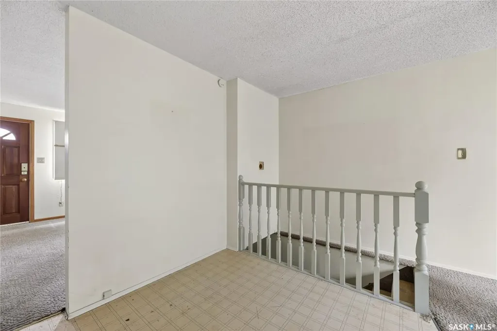 107 Grant Street Saskatoon SK S7N 2A2