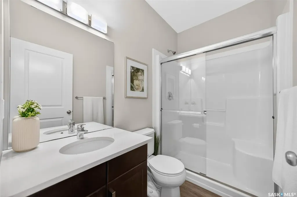 4809 E Keller Avenue Regina SK S4V 3S6
