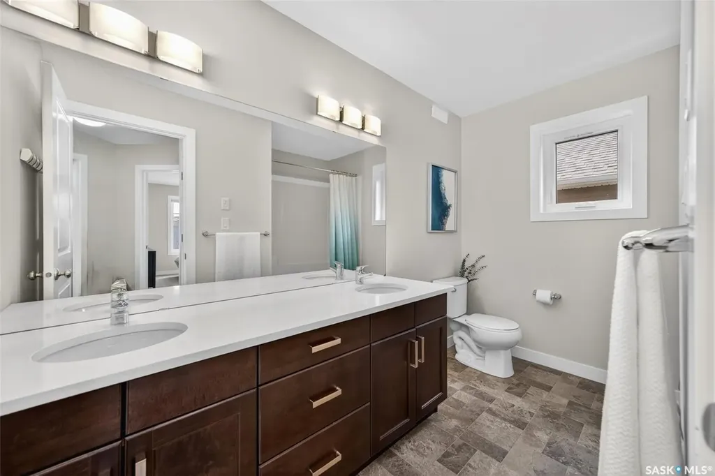 4809 E Keller Avenue Regina SK S4V 3S6