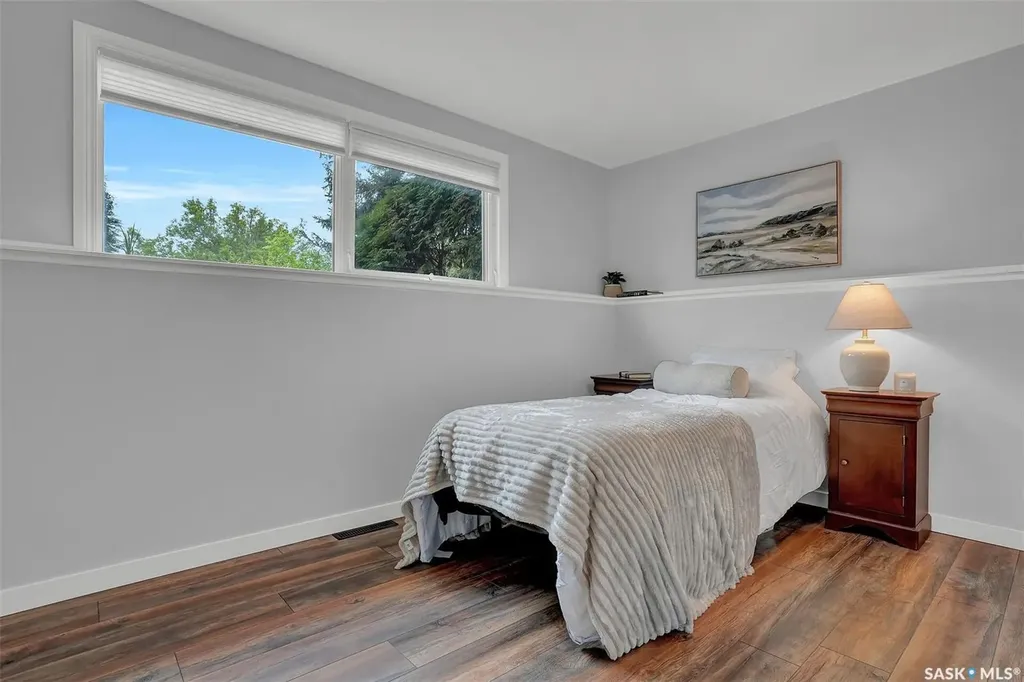 209 Douglas Avenue E Regina SK S4N 1H4